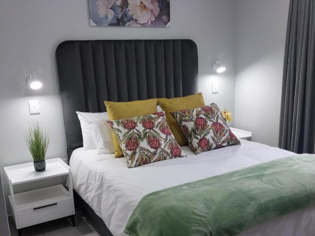 Blooming Rose Bed And Breakfast Polokwane Exterior photo